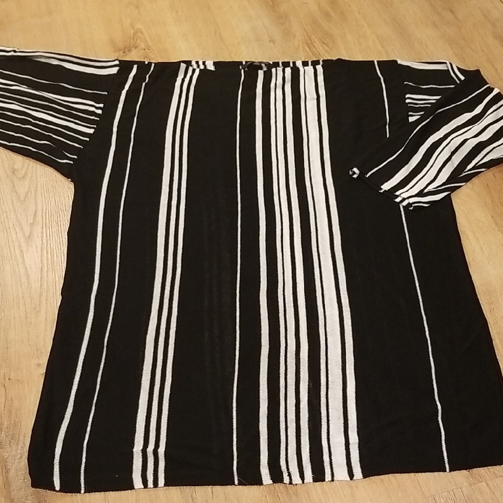 Anne Klein Black and White Striped Knit Top